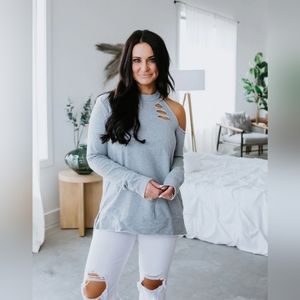 New Chelsea Deboer by Lily & Lottie Distressed Slashed Gray Sweatshirt Excellent